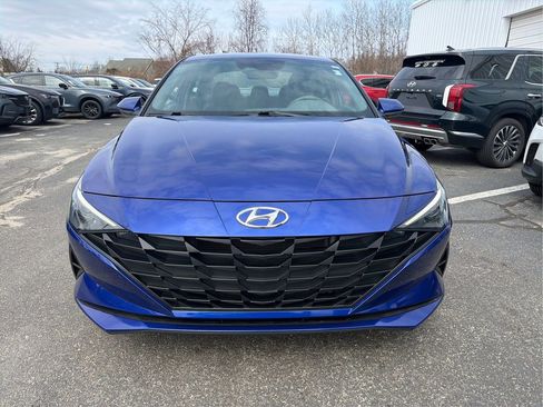 Used 2022 Hyundai Elantra Blue image 22