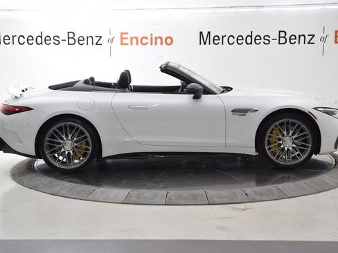Certified 2022 Mercedes-Benz SL 63 AMG 4MATIC image 7