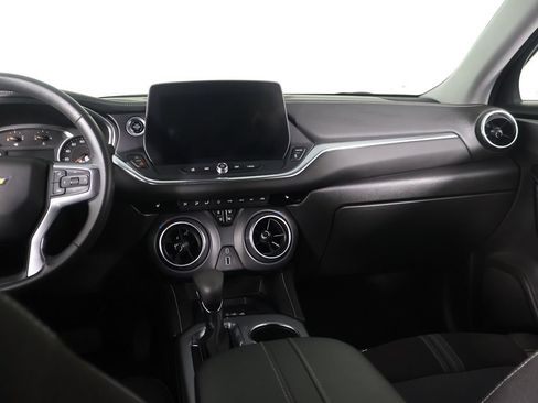 Used 2024 Chevrolet Blazer LT w/ Convenience Package FWD image 33