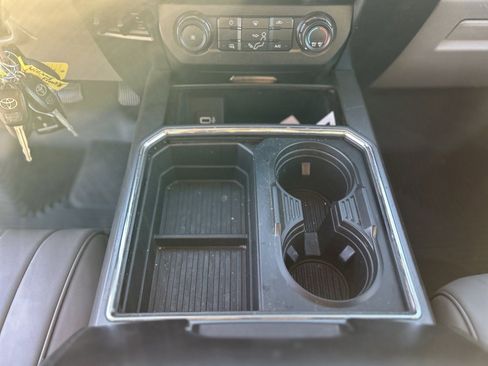 Used 2018 Ford F250 XLT w/ XLT Value Package image 18