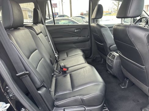 Used 2021 Honda Pilot EX-L image 11