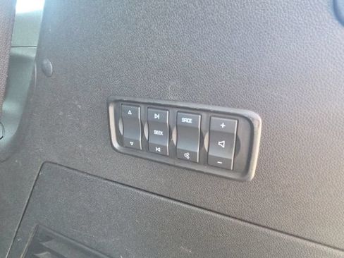 Used 2017 GMC Acadia Limited SLT FWD image 13