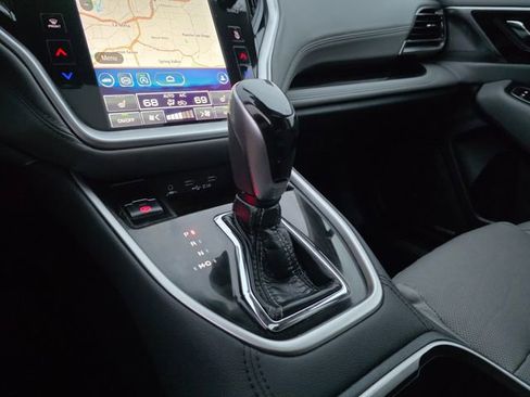 Certified 2022 Subaru Legacy Limited image 31