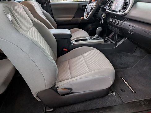 Used 2022 Toyota Tacoma SR5 image 30