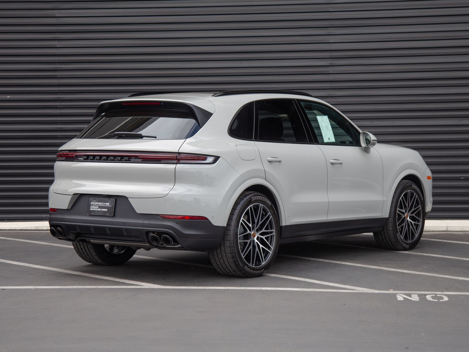 Certified 2026 Porsche Cayenne AWD/4WD image 7