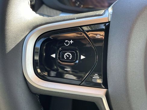 New 2026 Volvo XC60 B5 Plus w/ Protection Package Premier image 10