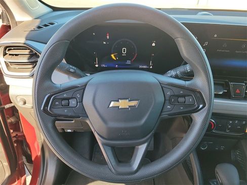 Used 2024 Chevrolet TrailBlazer LT image 21