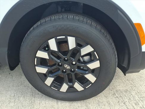 New 2025 Hyundai Santa Cruz SEL image 10