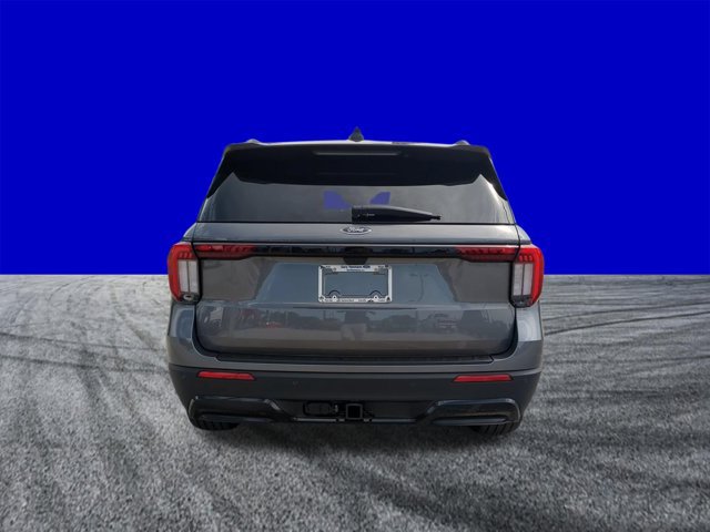New 2026 Ford Explorer ST-Line w/ ST-Line Street Pack RWD image 5