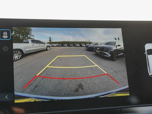 New 2026 Hyundai Ioniq 9 SE image 25