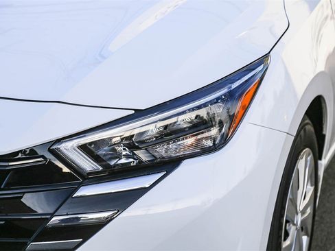 Certified 2025 Nissan Versa S w/ Lighting Package image 4