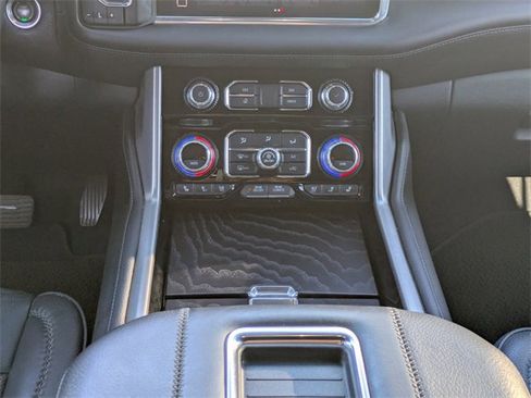 Used 2022 GMC Yukon Denali w/ Max Trailering Package image 21