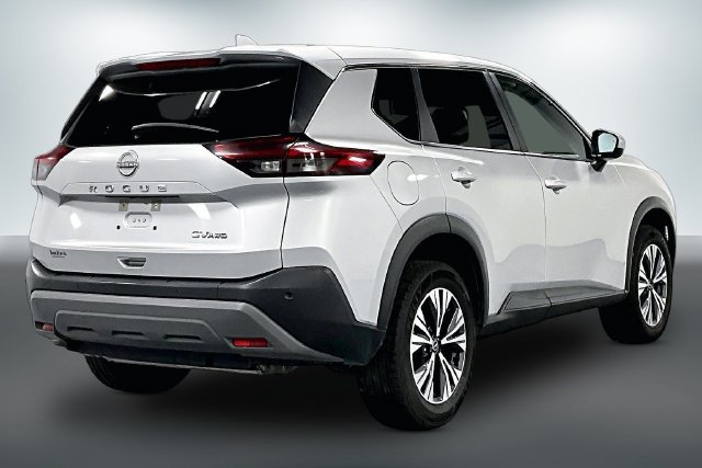 Used 2023 Nissan Rogue SV AWD/4WD image 7