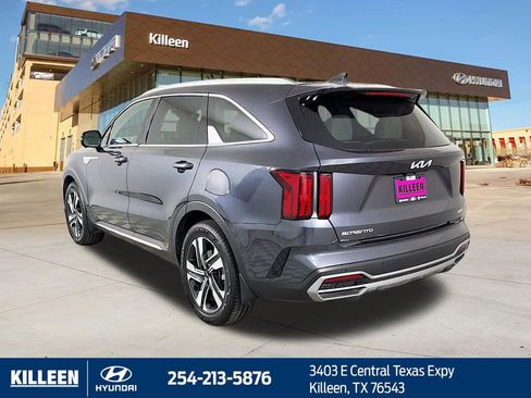Used 2024 Kia Sorento SX Prestige AWD/4WD image 5