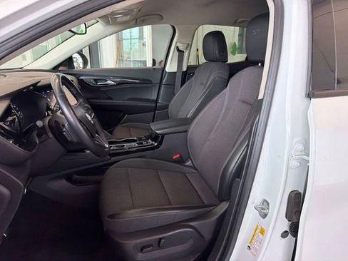 Used 2023 Buick Envision Preferred image 21
