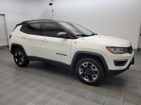 Used 2018 Jeep Compass Trailhawk w/ Leather Interior Group AWD/4WD image 11