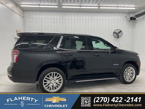 Used 2024 Chevrolet Tahoe LT w/ LT Signature Plus Package image 2