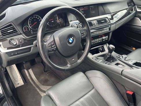 Used 2013 BMW M5 RWD image 10