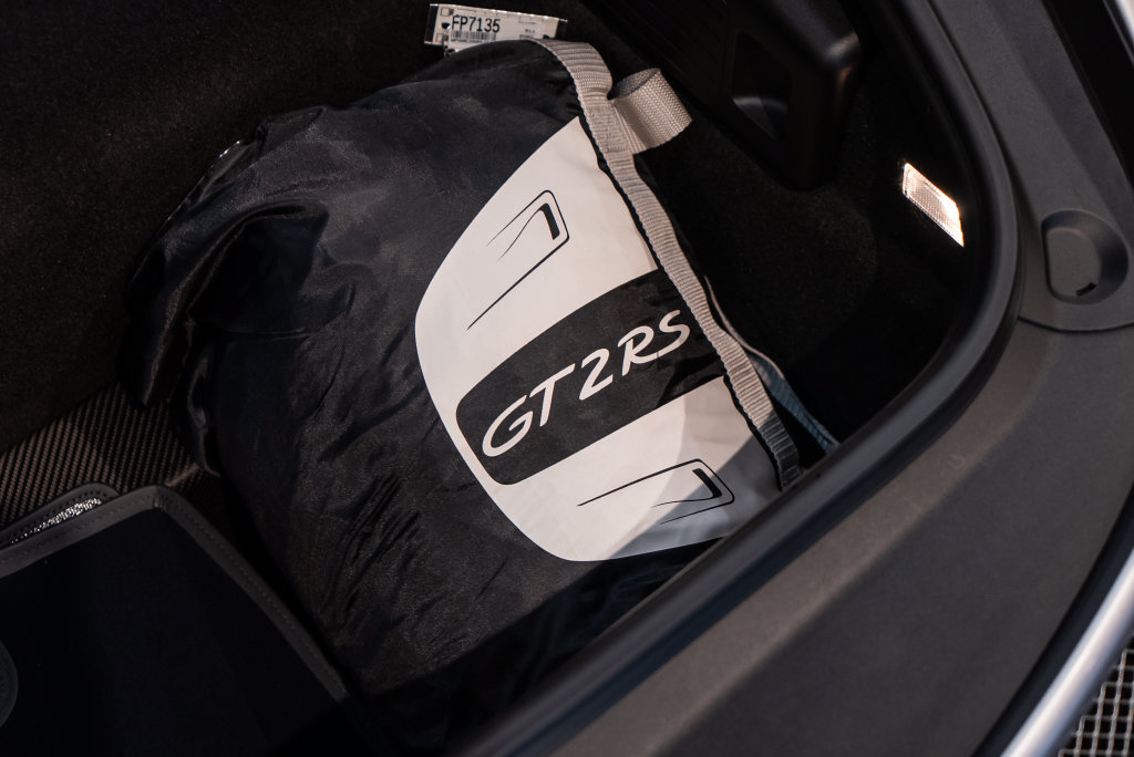Used 2018 Porsche 911 GT2 RS RWD image 58