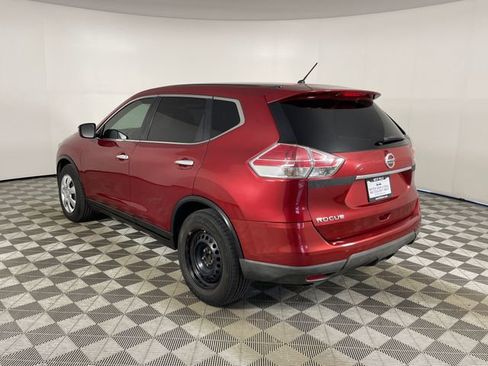 Used 2015 Nissan Rogue S w/ S Family Package FWD image 20