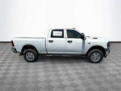 New 2025 RAM 2500 Tradesman AWD/4WD image 8