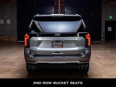 Used 2025 Chevrolet Tahoe High Country AWD/4WD image 8