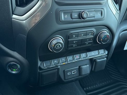 New 2026 Chevrolet Silverado 1500 Custom Trail Boss w/ Dark Appearance Package image 19