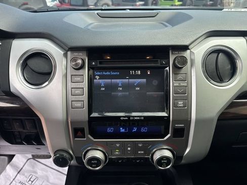 Used 2017 Toyota Tundra Limited w/ Limited Premium Package AWD/4WD image 16