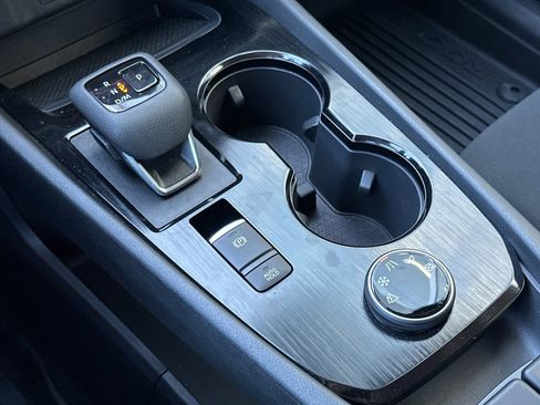 Certified 2025 Nissan Rogue S AWD/4WD image 20