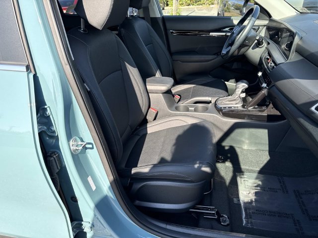 Used 2025 Kia Seltos EX AWD/4WD image 9