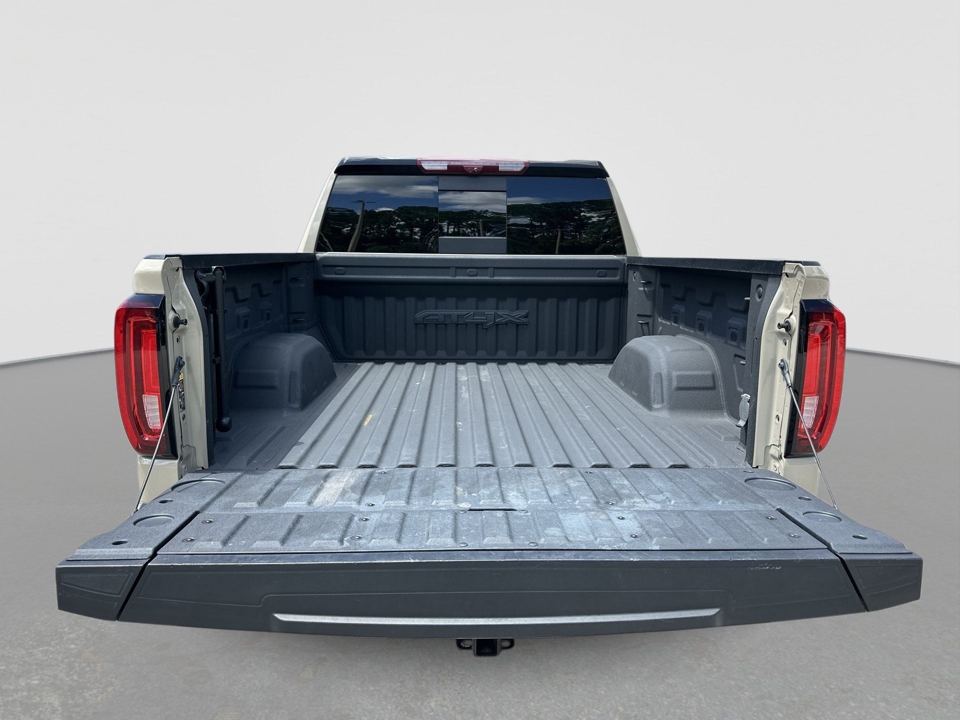 Certified 2022 GMC Sierra 1500 AT4X AWD/4WD image 26