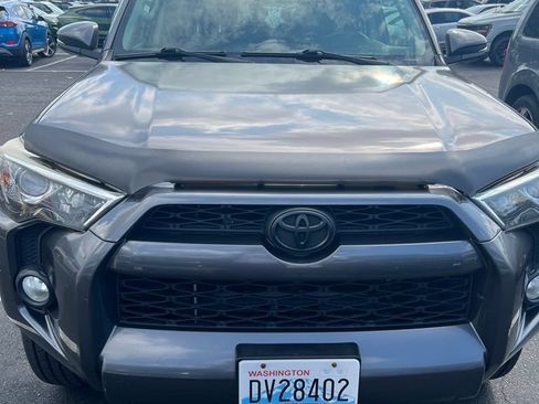 Used 2014 Toyota 4Runner SR5 Premium AWD/4WD image 2