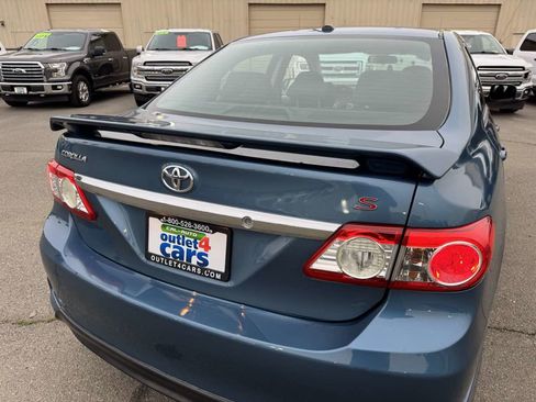 Used 2013 Toyota Corolla S image 10