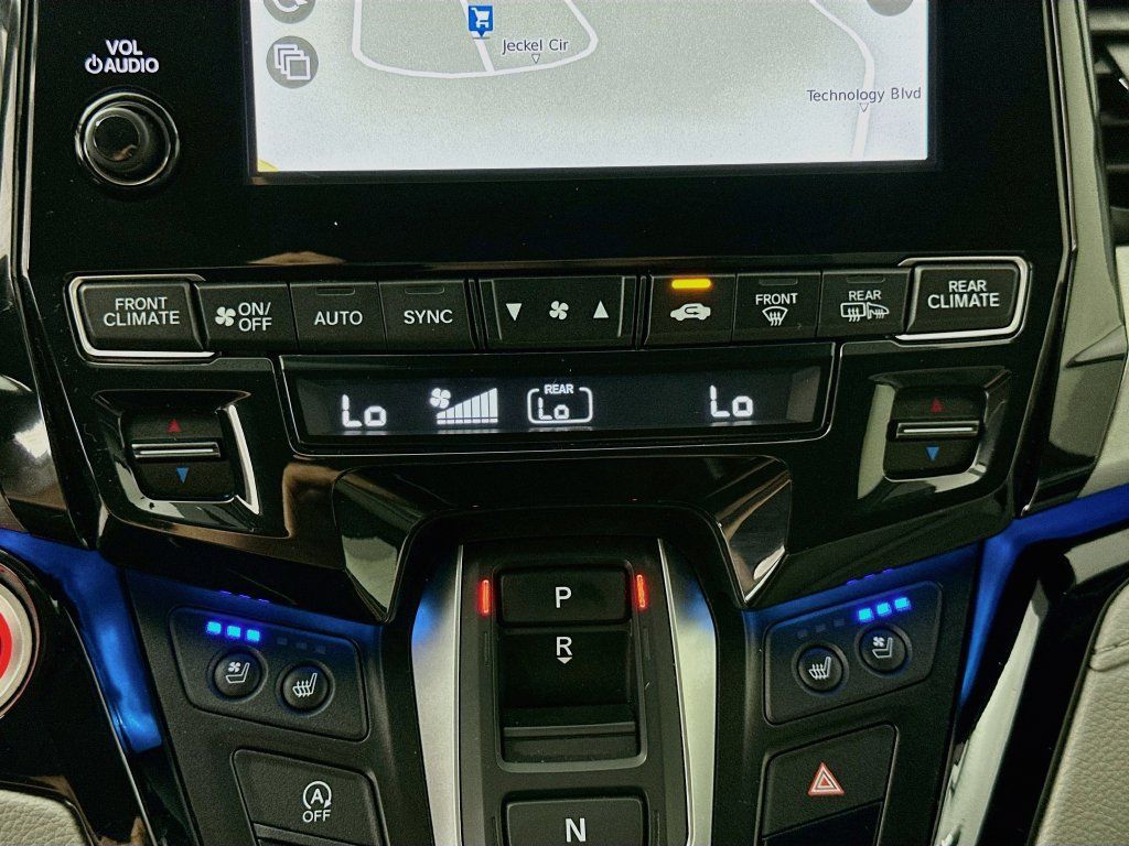Used 2020 Honda Odyssey Elite image 16