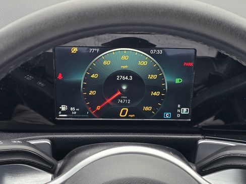 Used 2021 Mercedes-Benz GLB 250 image 7