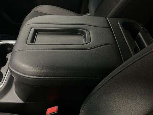 Used 2021 GMC Sierra 1500 Elevation AWD/4WD image 20