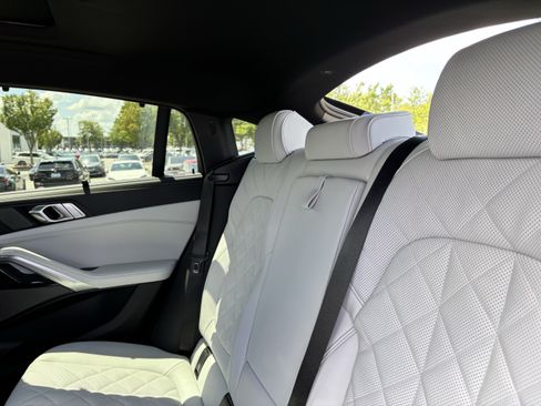 New 2027 BMW X6 xDrive40i AWD/4WD image 35