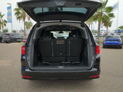 Used 2024 Honda Odyssey Elite image 12