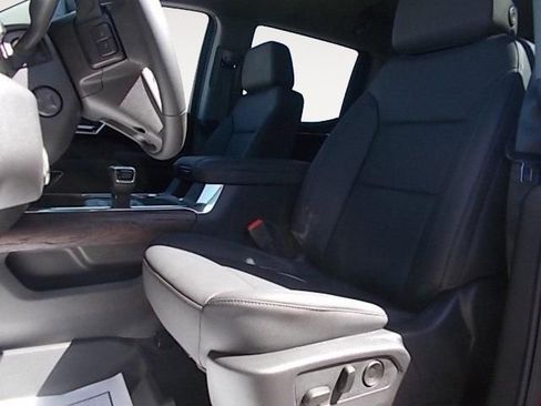 New 2025 GMC Sierra 1500 SLT AWD/4WD image 9