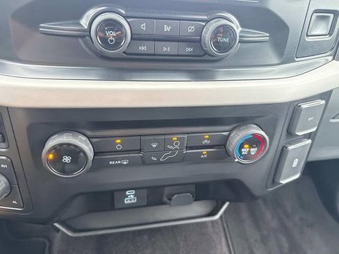 Used 2022 Ford F150 XLT w/ Trailer Tow Package image 21