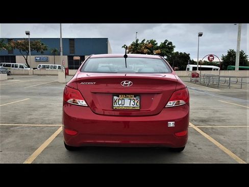 Used 2015 Hyundai Accent GLS FWD image 5