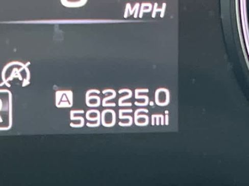 Certified 2022 Subaru Outback Premium image 19