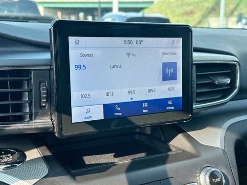 Used 2020 Ford Explorer XLT w/ Equipment Group 202A AWD/4WD image 13
