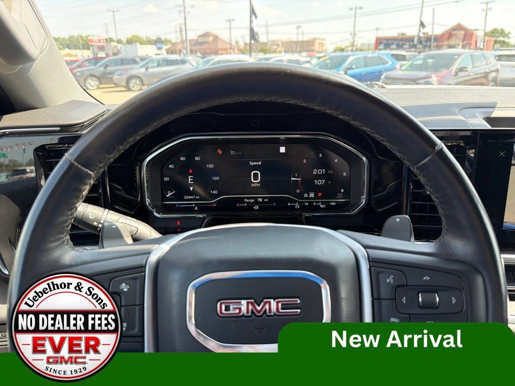Used 2022 GMC Sierra 1500 SLT w/ SLT Convenience Package AWD/4WD image 25