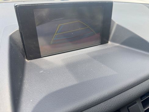 Used 2015 Lexus CT 200h w/ Navigation Package FWD image 19