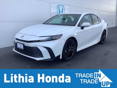 Used 2025 Toyota Camry SE