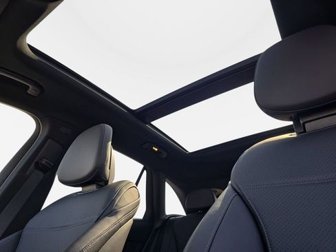 New 2026 Mercedes-Benz GLC 300 4MATIC image 29