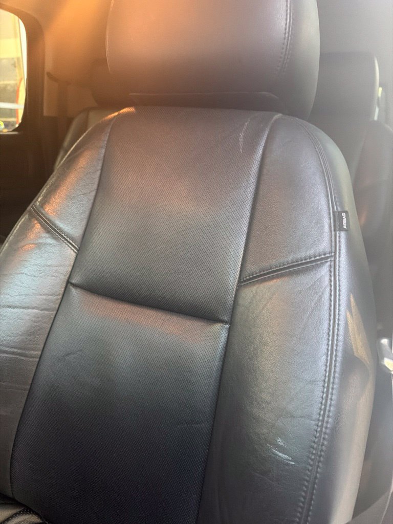 Used 2012 GMC Yukon XL Denali AWD/4WD image 5