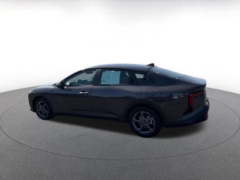 Used 2026 Kia K4 FWD image 10