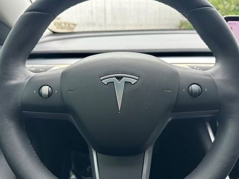 Used 2020 Tesla Model 3 RWD image 25